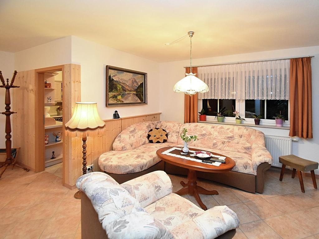 Apartment With Views Of The Ore Mountains Oelsnitz  Exteriör bild